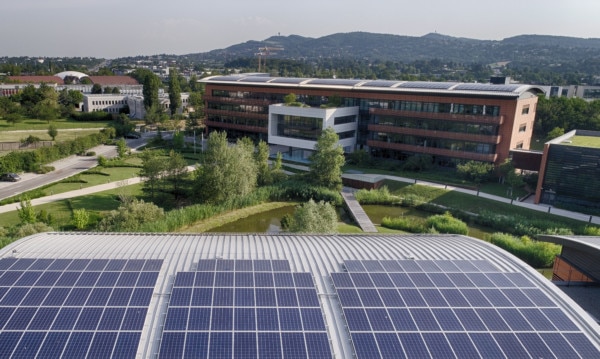 Panneaux solaires.